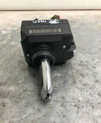Mercedes-Benz C W204 Ignition lock A2075450108