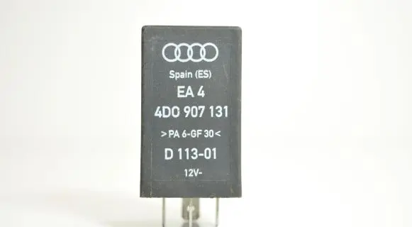 Audi A4 S4 B5 8D Other relay 4D0907131
