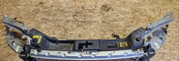 Volvo V50 Radiator support slam panel bracket 