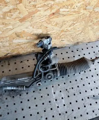 Mercedes-Benz A W168 Steering rack A1684610401