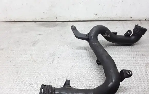 Volkswagen Golf V Intercooler hose/pipe 1K0145762