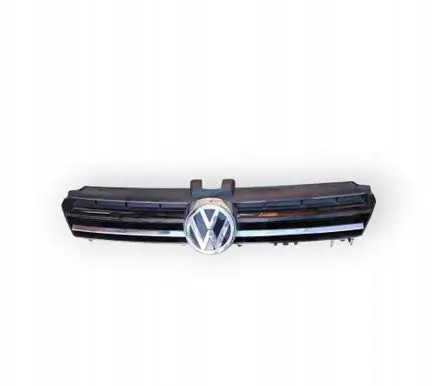 Volkswagen Golf VII Front bumper upper radiator grill 5G0853653E