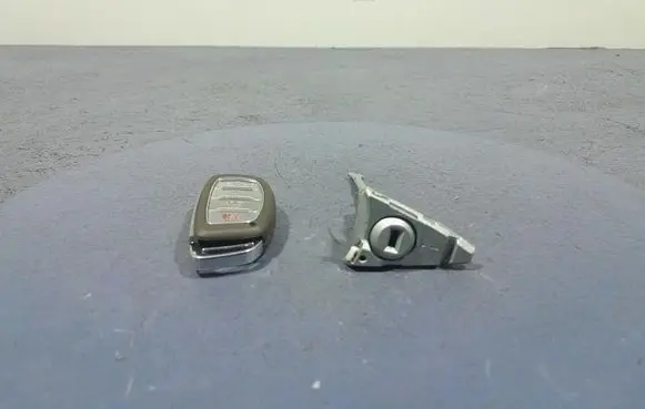 Hyundai i40 Ignition lock 2012DJ0513
