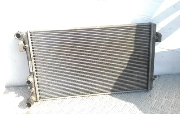 Skoda Octavia Mk1 (1U) Coolant radiator 1J0121253P