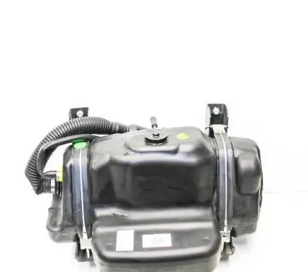 Iveco Daily 6th gen AdBlue liquid reservoir 5802532190 05803236610