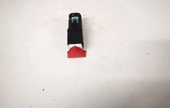 Skoda Fabia Mk1 (6Y) Hazard light switch