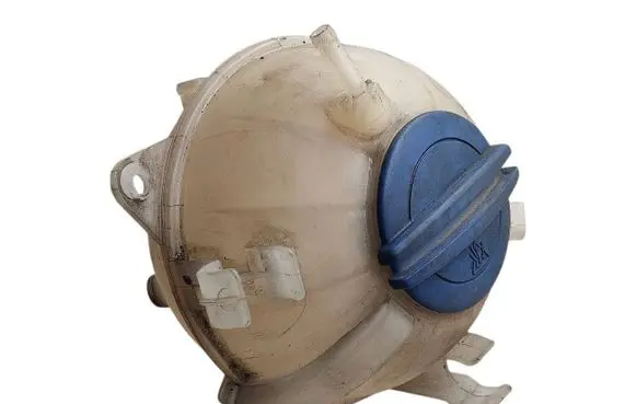 Volkswagen Beetle A5 Coolant expansion tank/reservoir 5C0121407B