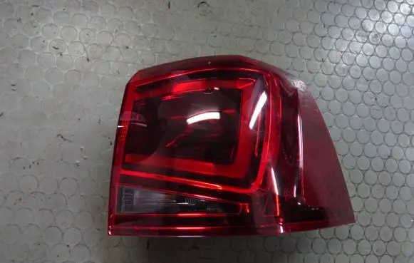 Seat Alhambra (Mk2) Rear/tail lights 7N5945208