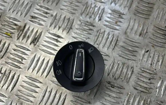 Light switch
