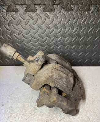BMW 1 E81 E87 Rear brake caliper 9334020