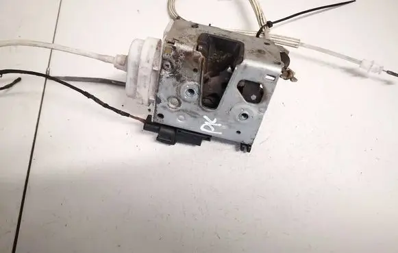 Front door lock