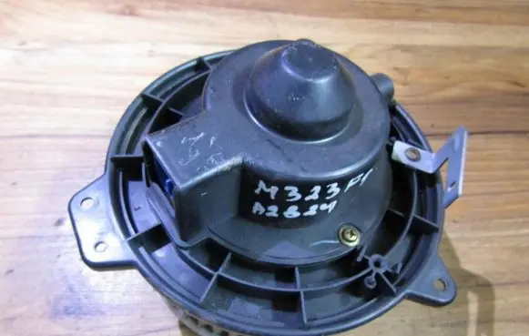 Mazda 323 F Heater fan/blower hb111r1mf csm1240-02