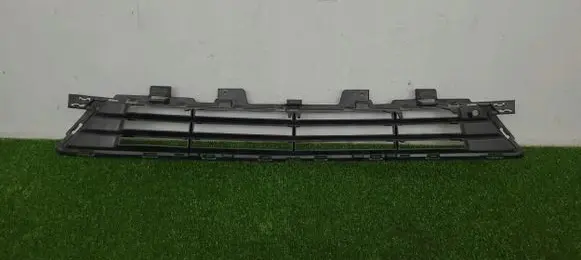 Opel Zafira C Front bumper lower grill 39079784
