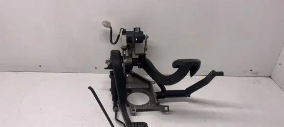 BMW 5 E39 Pedal assembly 1164854