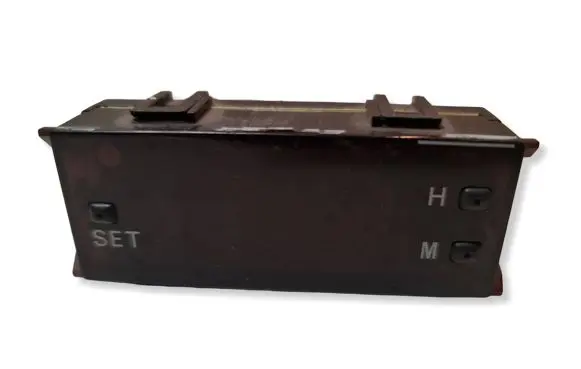 Toyota Hilux (AN10, AN20, AN30) Clock 839100K010 JEC0JAPAN