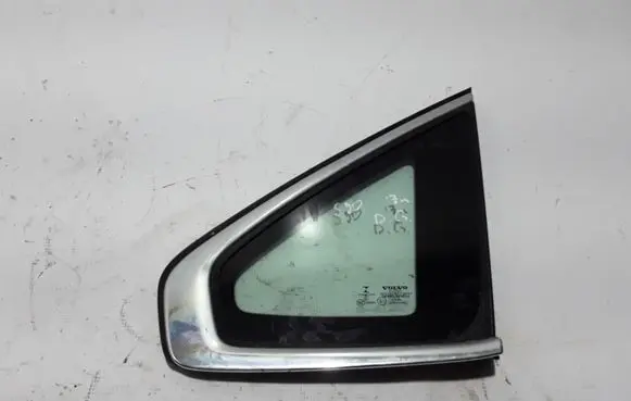 Volvo S90, V90 Rear side window 31689019