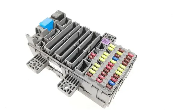 Honda Civic Fuse module 38200-SMK-407 SMK-4070