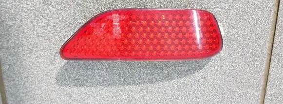 Chevrolet Captiva Rear tail light reflector