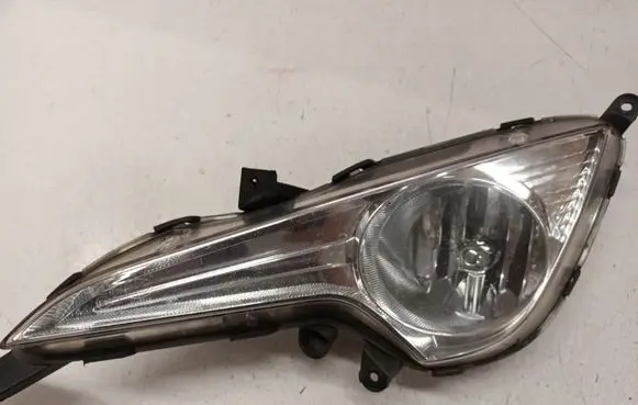 Hyundai i40 Front fog light 922013Z010