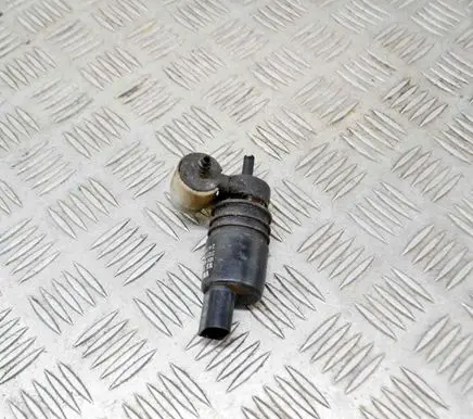 Volkswagen PASSAT B8 Windscreen/windshield washer pump 3122789 1K6955651