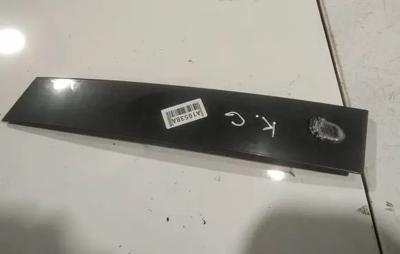 Ford Mondeo Mk III Other rear door trim element 