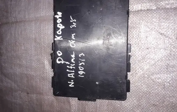 Nissan Altima Fuse module