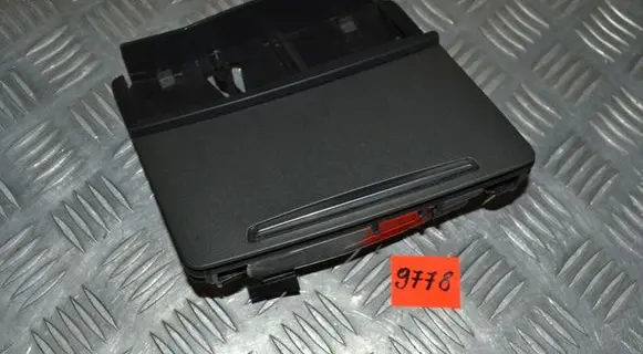 Audi A6 S6 C6 4F Ashtray (front) 4F1857951A