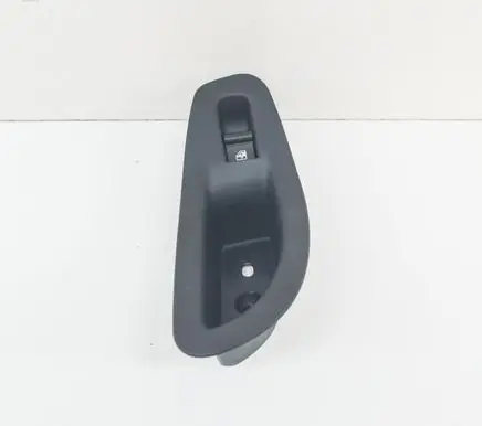 Fiat 500X Electric window control switch