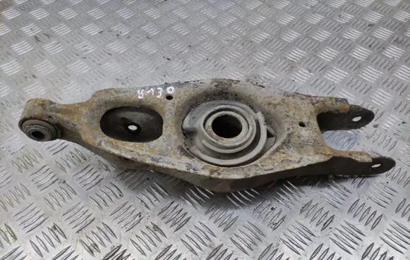 Chrysler 300 - 300C Rear upper control arm/wishbone