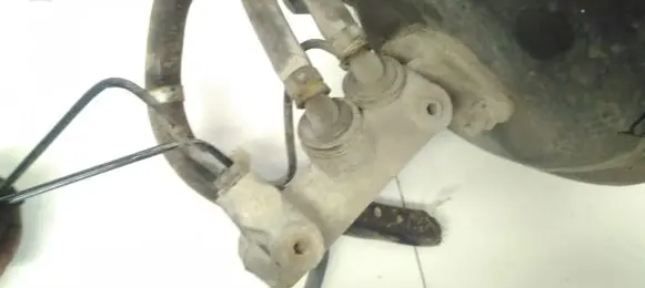 Alfa Romeo 156 Master brake cylinder 99560216