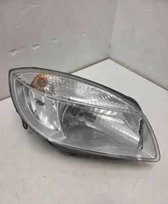 Skoda Fabia Mk2 (5J) Headlight/headlamp 5J1941016