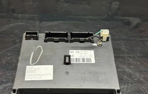 Mercedes-Benz ML W163 Fuse module 1635450016 580235031500 05371058