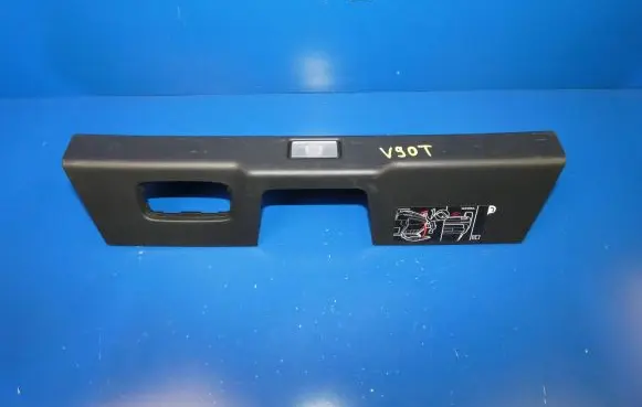 Volvo S90, V90 Bottom trim 31426780