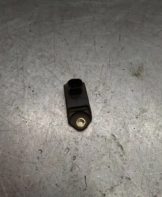 Mercedes-Benz S W220 Airbag deployment crash/impact sensor 0025426918