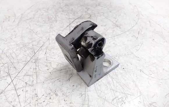 Audi A4 S4 B8 8K Rear door lower hinge 8K0831402B