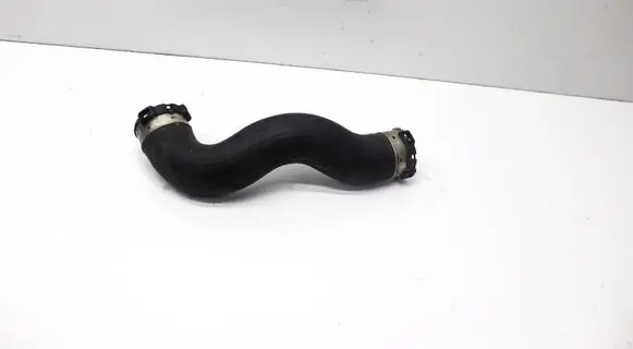 Intercooler hose/pipe