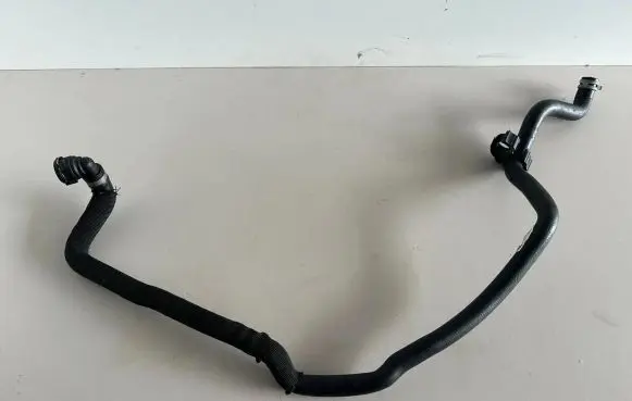 BMW 5 G30 G31 Engine coolant pipe/hose 6821252 16383510