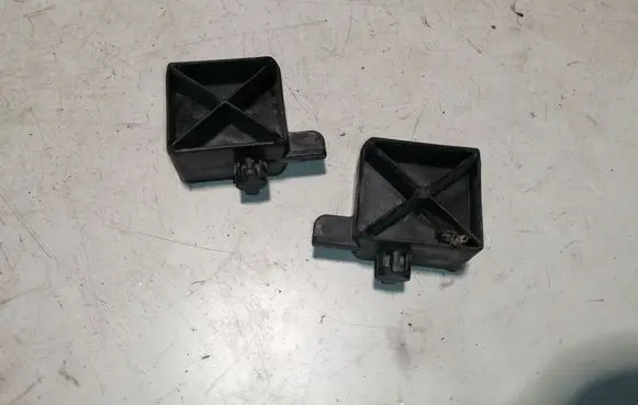 Volvo XC60 Other engine bay part