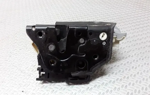 Audi Q7 4L Front door lock 3C1837016A