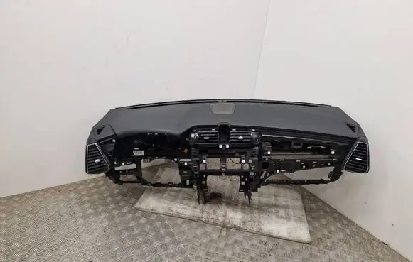 Citroen DS7 Crossback Dashboard 9816104777 98215479ZD 9818569780