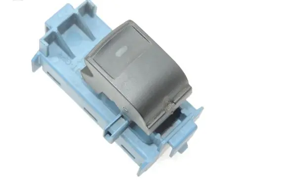 Toyota Avensis T270 Electric window control switch 84810-05070 8481005070