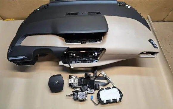 Citroen C4 II Picasso Airbag set with panel 