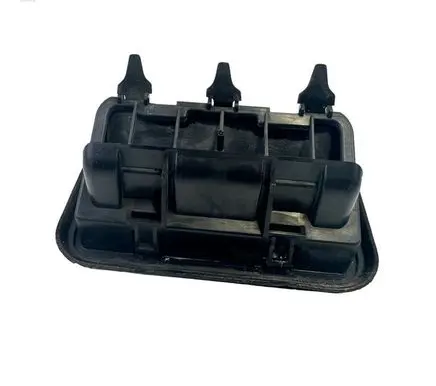 Ford Mustang V Quarter panel pressure vent 4R3363278C26BA