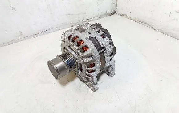 Audi A3 S3 8V Generator/alternator 04E903015A