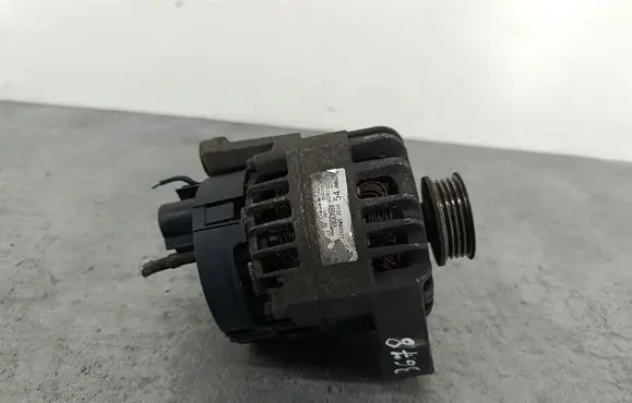 Fiat Punto (176) Generator/alternator 46843093