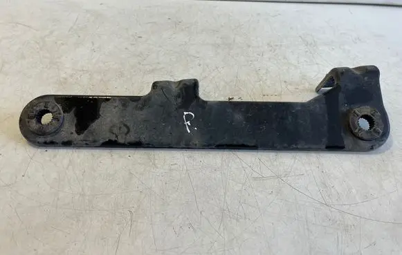 Maserati Ghibli Radiator mount bracket 
