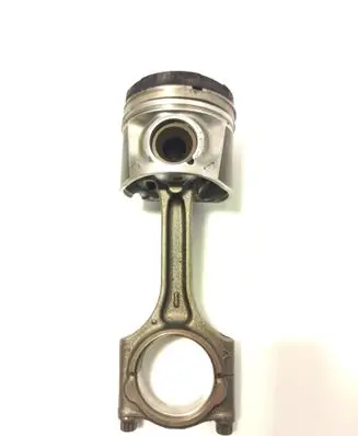 Volvo V60 Piston with connecting rod 81l123
