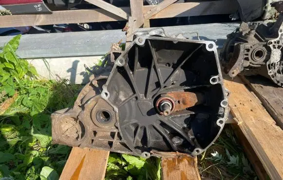 Honda FR-V Manual 5 speed gearbox SJV31000317