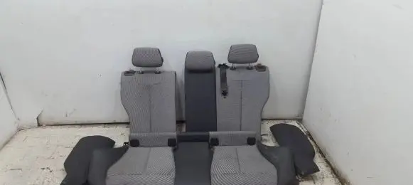 BMW 1 F20 F21 Second row seats 