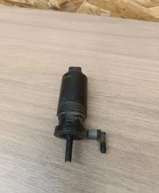 Volvo XC60 Headlight washer pump 1020369 180886